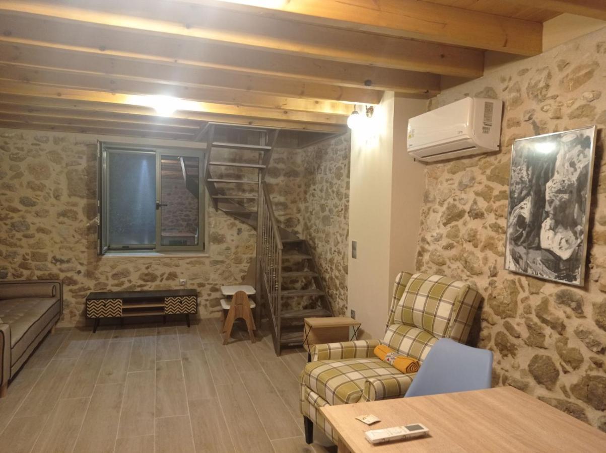 Villa Alonia Kalamata Exterior photo
